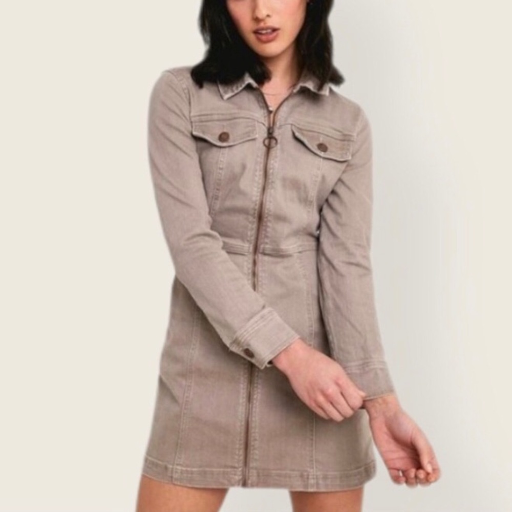 NWT! Urban Outfitters BDG Zip Up Dress